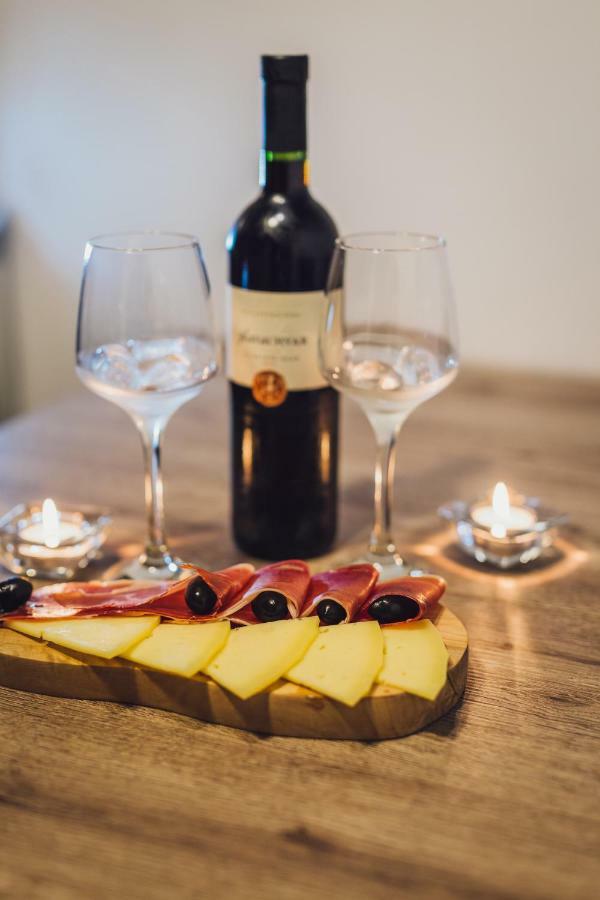 Porta Adriatica Bed & Breakfast Сплит Екстериор снимка